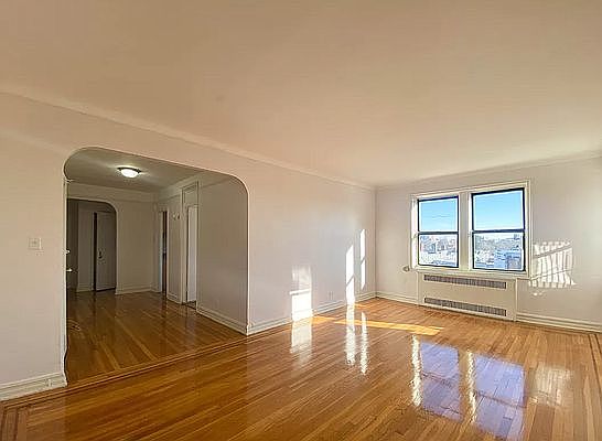 4th image of 2110 Newkirk Ave APT 6H