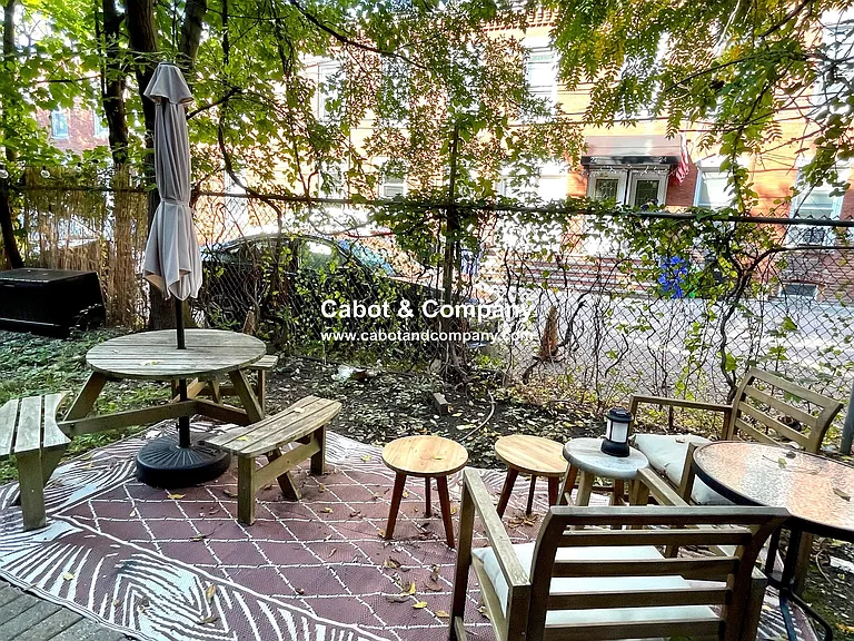 16 Mead St #1 — Photo 10