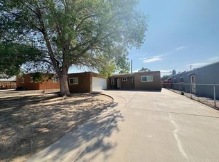10604 Snow Heights Blvd NE, Albuquerque, NM 87112