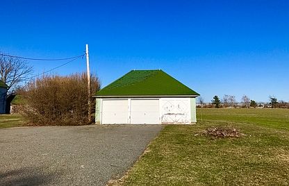 2nd image of 3430 Mill Ln