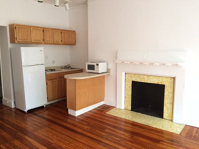 1st image of 1063 Beacon St APT 7