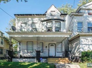 716 E 27th St, Paterson, NJ 07504