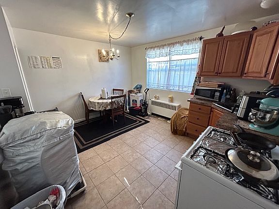 3rd image of 2013 W Morse Ave #C1