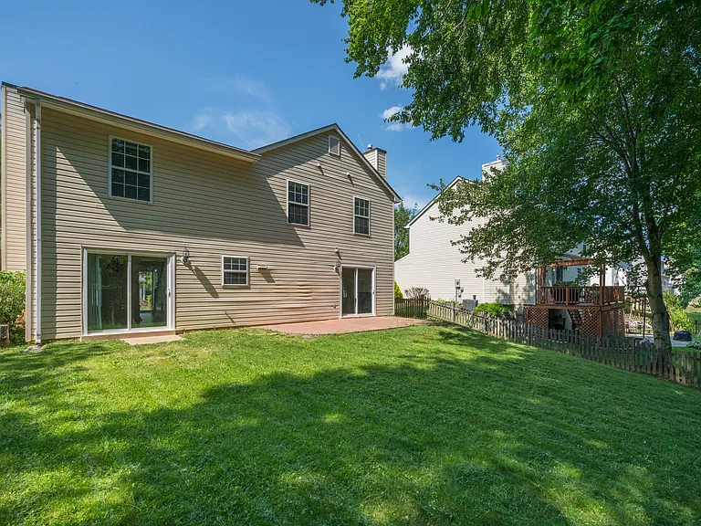 6119 Oaklawn Ln — Photo 18