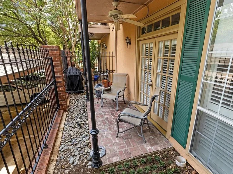 6318 Richmond Ave — Photo 21