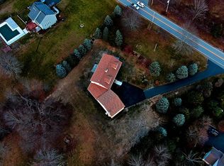 1567 Best Rd, Rensselaer, NY 12144