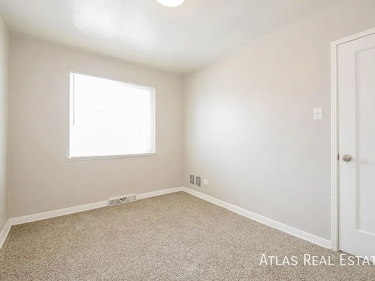 7137 E 60th Way — Photo 10