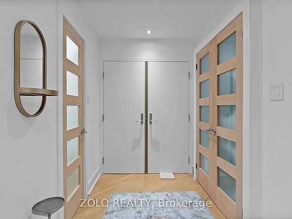 3rd image of 55 Lombard St #302