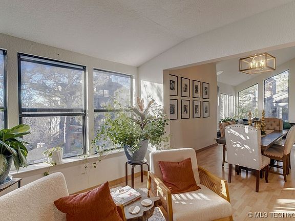 4th image of 7443 S Winston Pl #304
