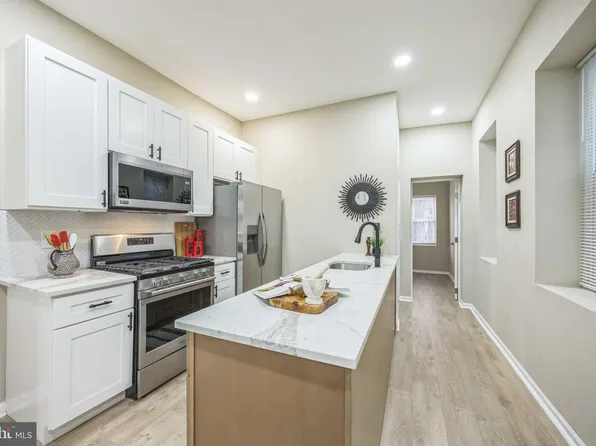 1535 W Butler St, Philadelphia, PA 19140