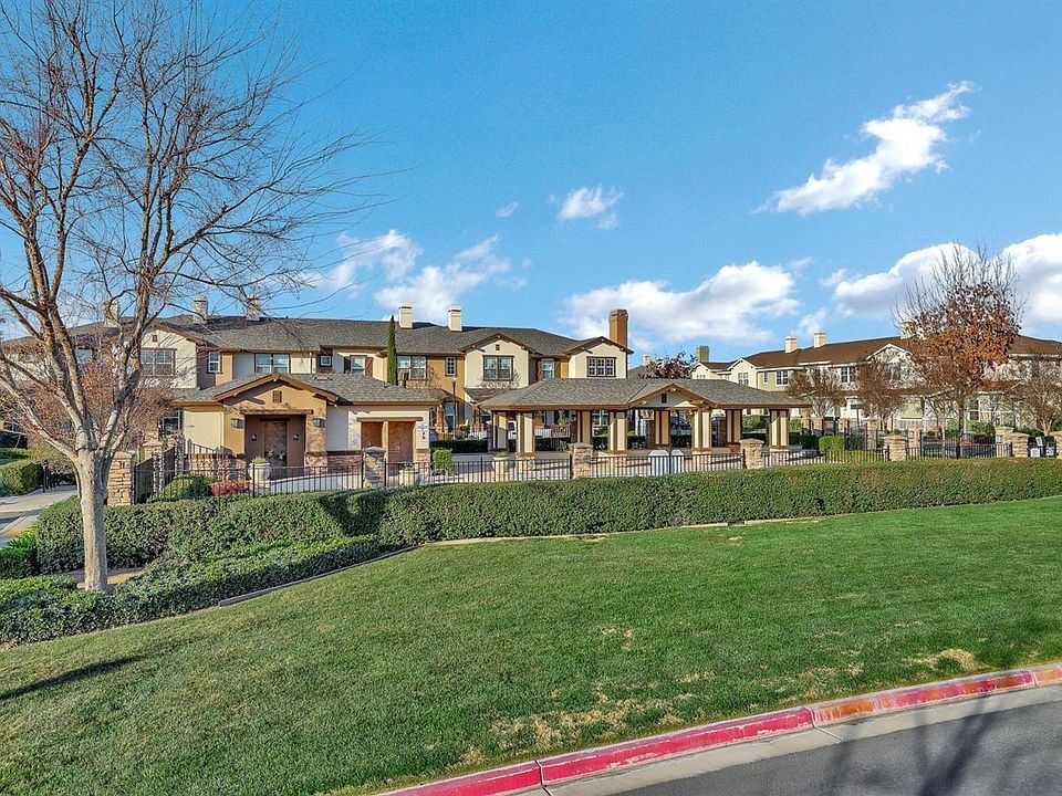 1st image of 566 Latigo Dr Unit 61