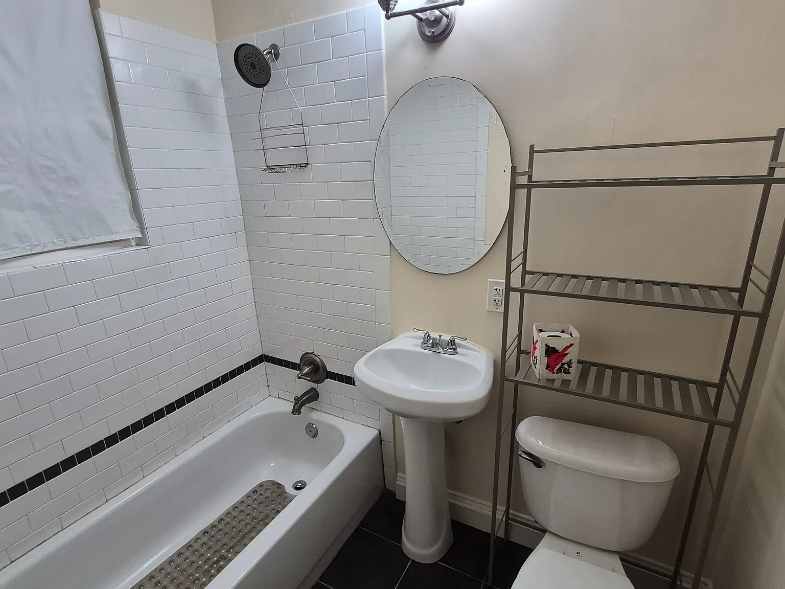 1 bed, 660 sqft, $1,700 — Photo 4