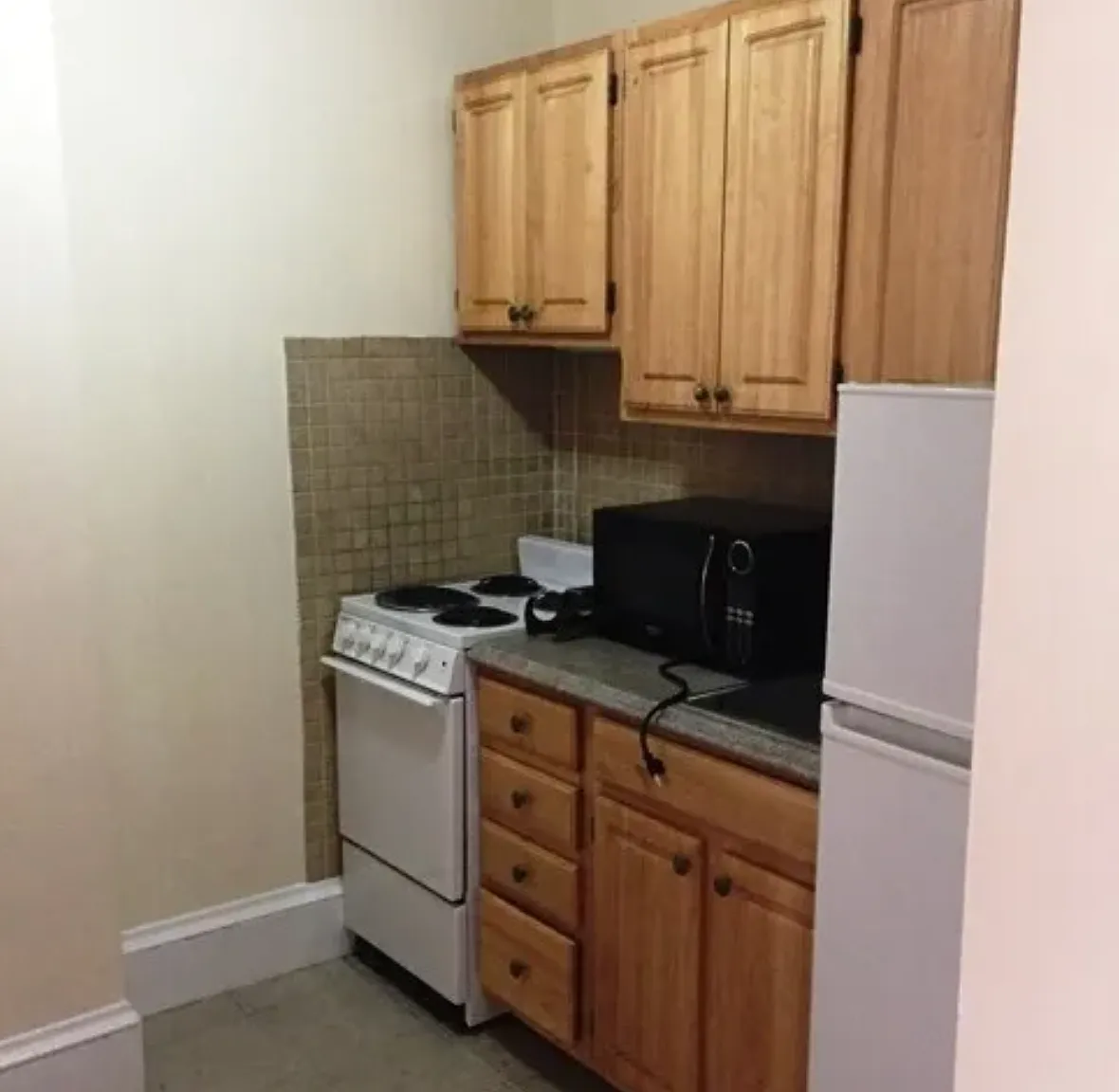 1 bed, 600 sqft, $3,200 — Photo 2