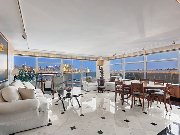 3rd image of 6050 E John F Kennedy Blvd #3H