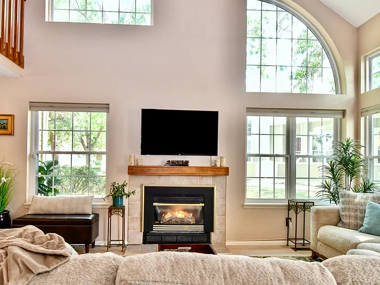 5714 W Atlantic Pl — Photo 7