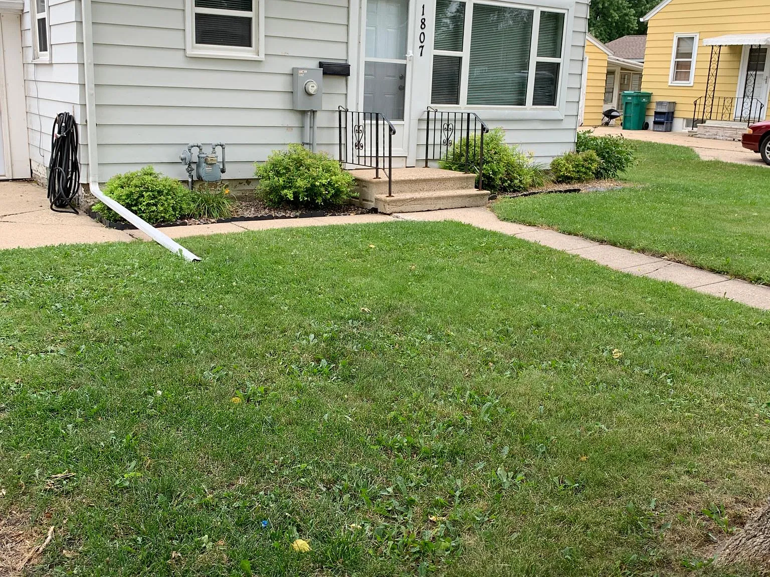 3 bed, 1464 sqft, $1,400 — Photo 1