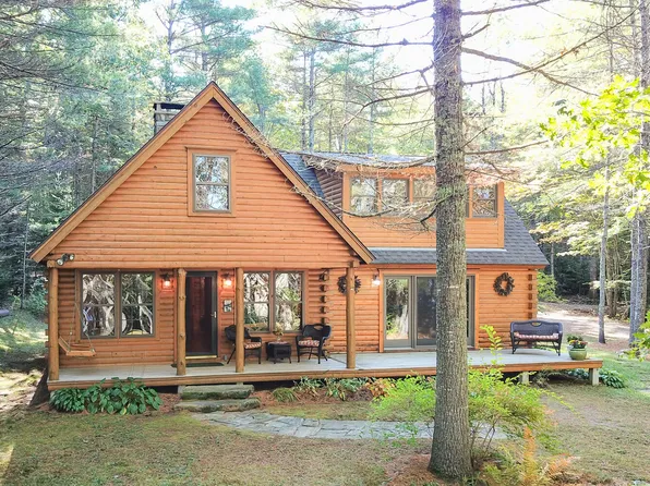 29 Kincade Drive, Lincolnville, ME 04849