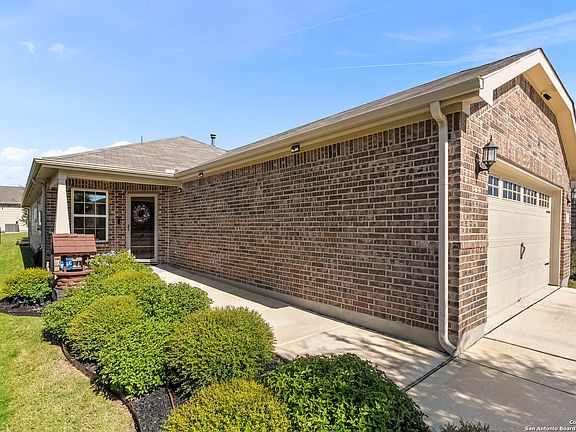 2nd image of 12825 Norfolk Bay