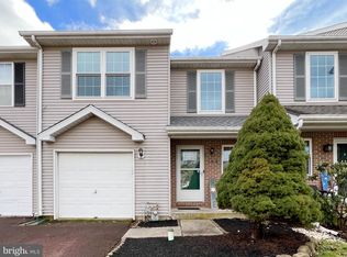 182 Seckel Ct, Telford, PA 18969