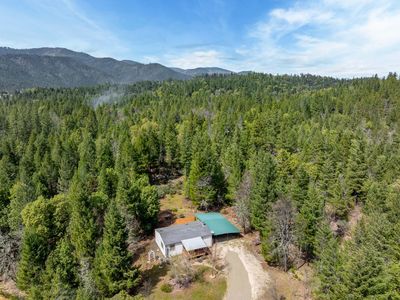 725 Draper Valley Rd, Selma, OR, 97538