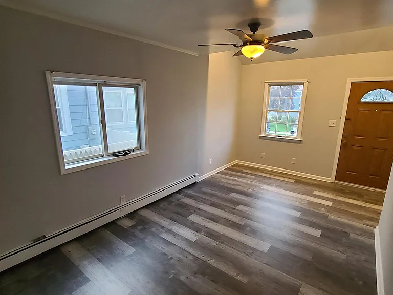 Butler Ave — Photo 1