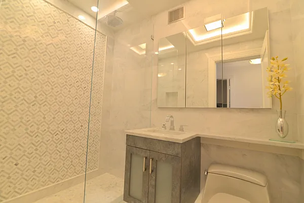 Sold by Carol E Levy | media 7