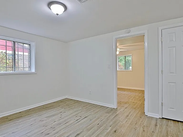 745 Anderson Dr — Photo 25