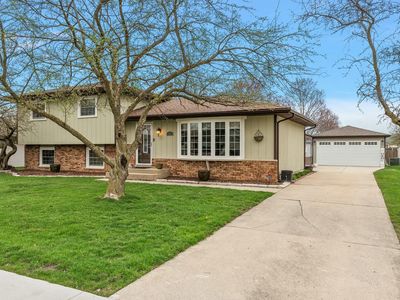 1349 Cozy Ln, Dyer, IN, 46311