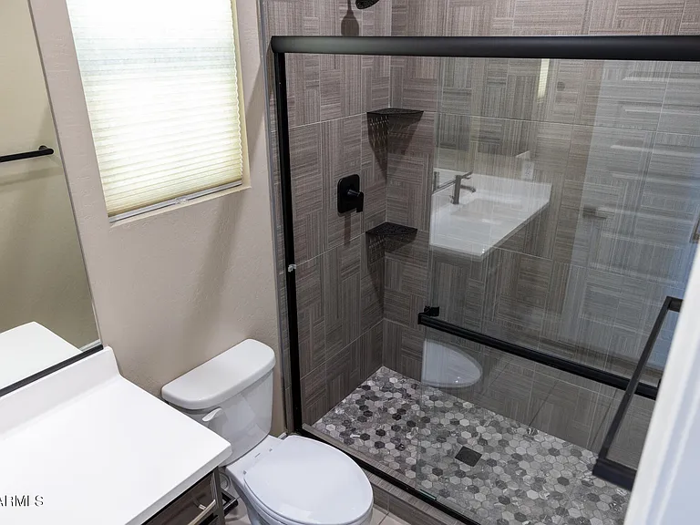 2462 E Lovebird Ln — Photo 26