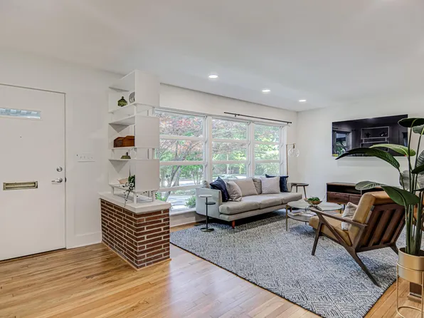 1905 Colonial Ave, Greensboro, NC 27408