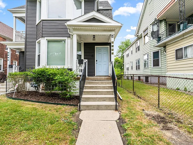 2179 Sheridan St #1 — Photo 2