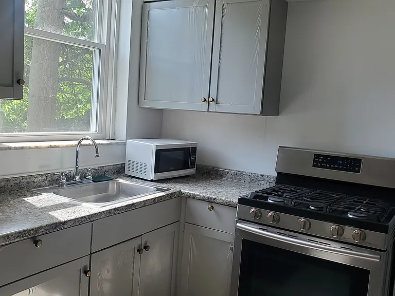 759 S Millvale Ave #1 — Photo 2