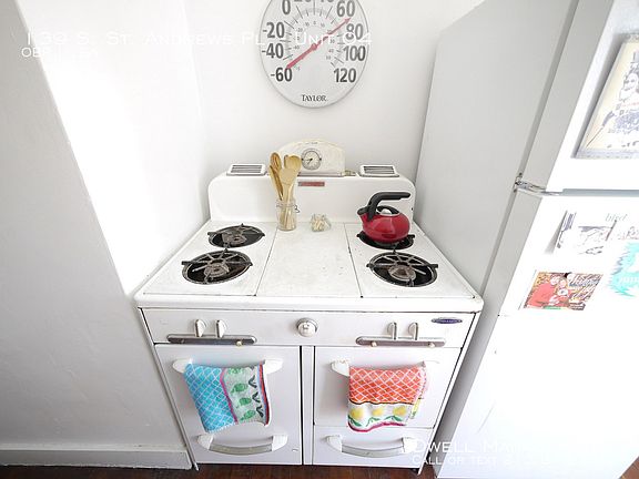 4th image of 139 S St Andrews Pl APT 04