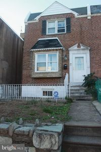 5828 Akron St, Philadelphia, PA, 19149