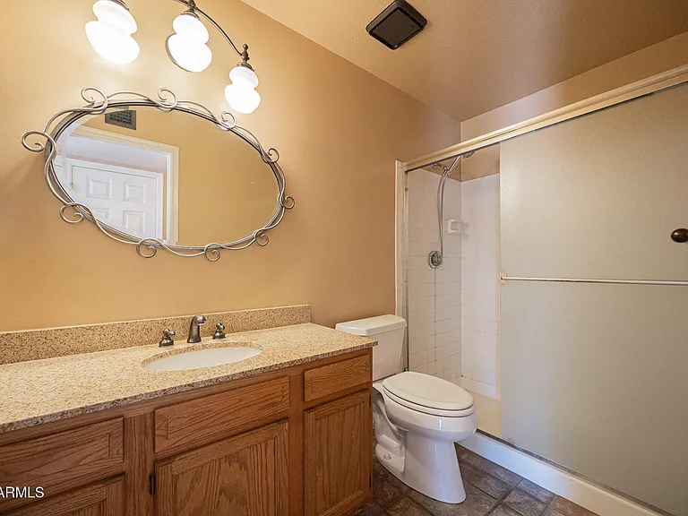 1650 N Ventura Ln — Photo 14