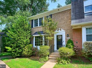 9101 Fisteris Ct, Springfield, VA 22152