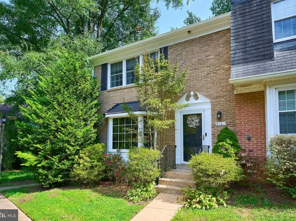 9101 Fisteris Ct, Springfield, VA 22152