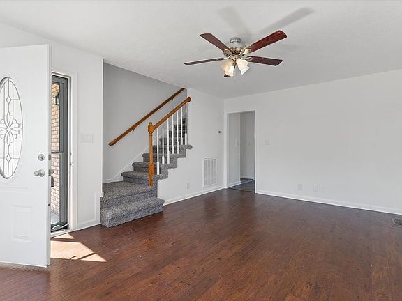 4th image of 628 Wolfchase Dr