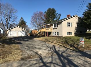 294 Parkview Ave, Bangor, ME 04401