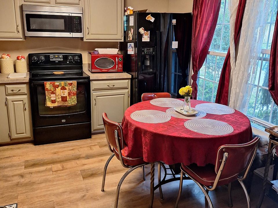 1st image of 1208 Seminole Dr #1208