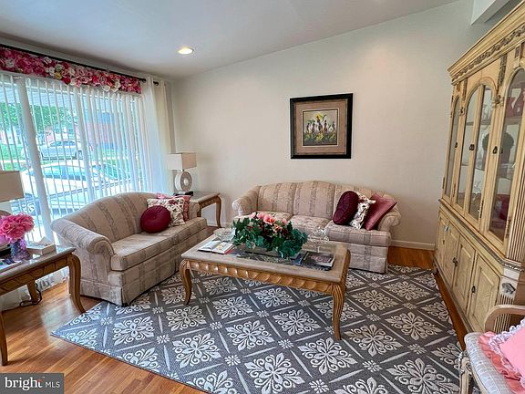 5th image of 9700 Ames Ct
