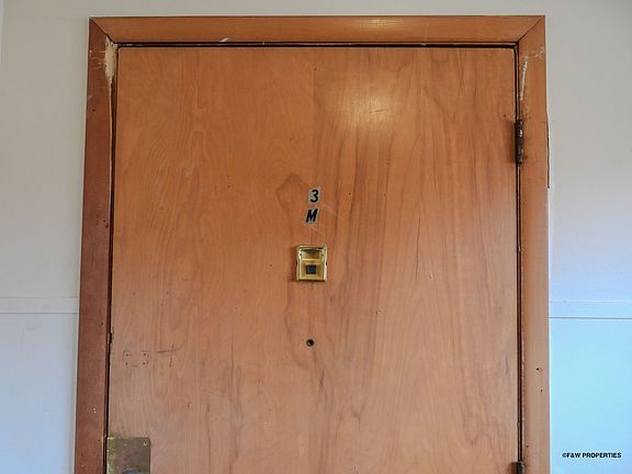 2nd image of 1855 E Rich St #2F