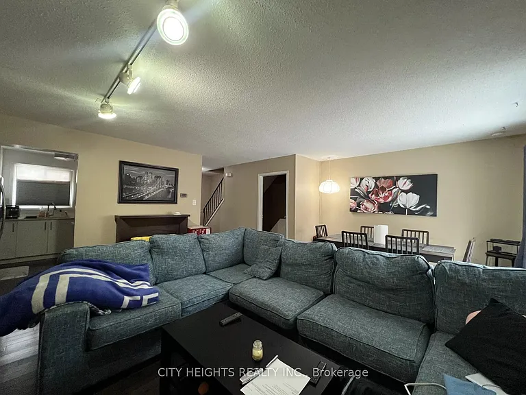 45 Hansen Rd N #20 — Photo 16