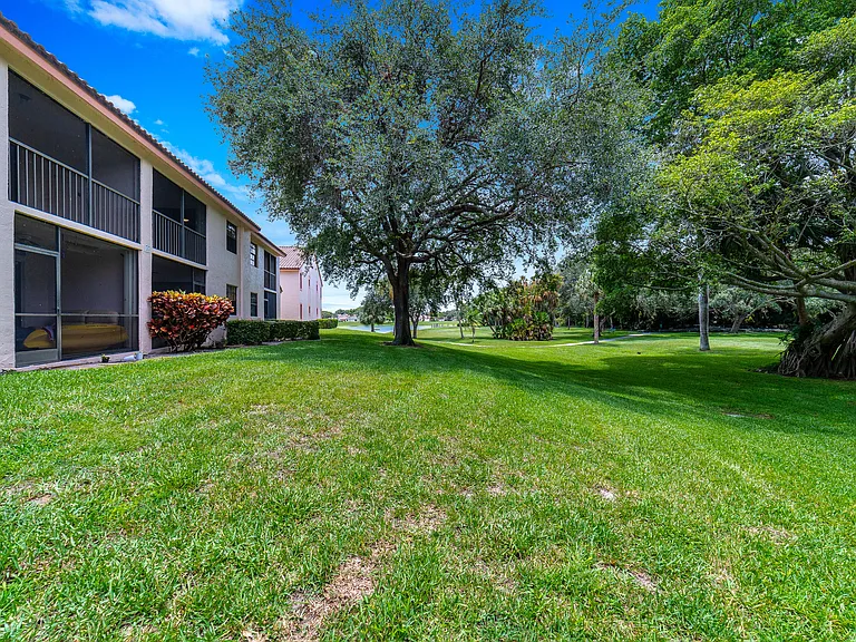 3151 Leewood Ter #L228 — Photo 48