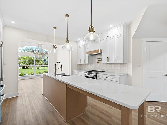 4th image of 4878 Osprey Dr