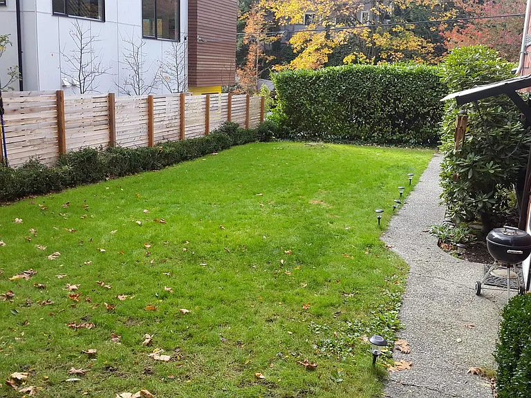 3818 Fremont Ave N #B — Photo 1
