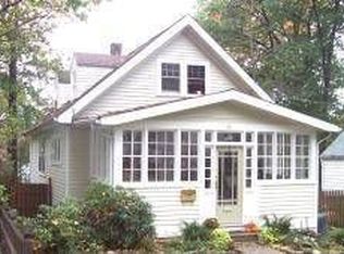 28 Hartshorn Ter, West Orange, NJ 07052