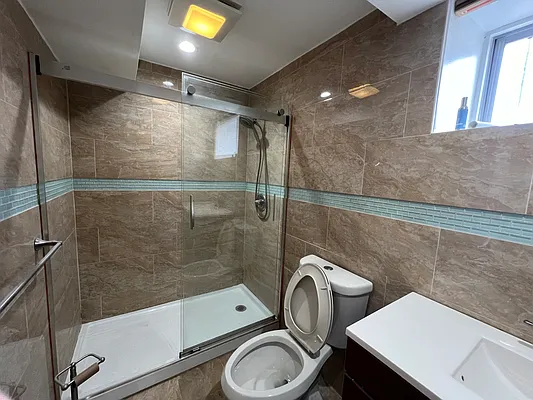 Rented by Remax Edge | media 7