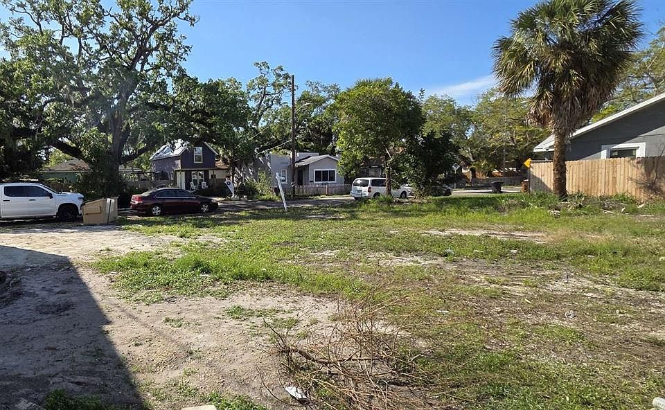 2nd image of 1754 PRESCOTT STREET S LOT 2