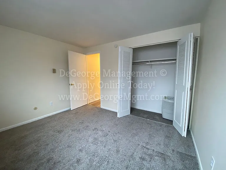 Parkview Apartments — Photo 19